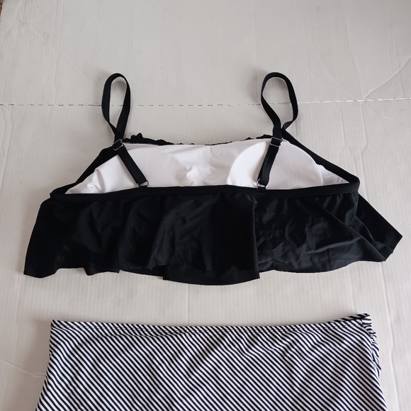 NEW 4X Cupshe Falbala Solid & Stripe Highwaisted Bikini Set Womens - Picture 5 of 8